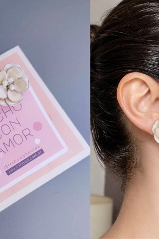 Aros de Flor de Dos Capas | Accesorios Artesanales para Novias y Eventos