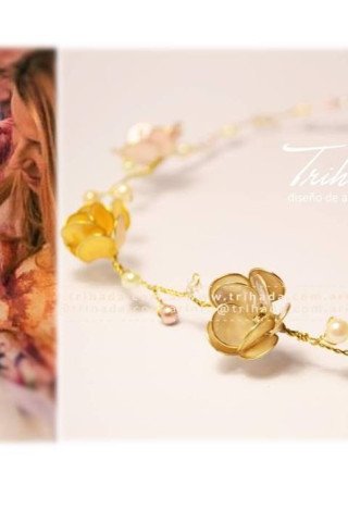 Tiara de Rositas Exclusiva para Cortejo y Eventos - Trihada Argentina