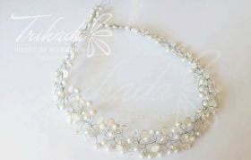 Tiara de Novia Pétalos Nacarados -  Accesorios de Alta Gama
